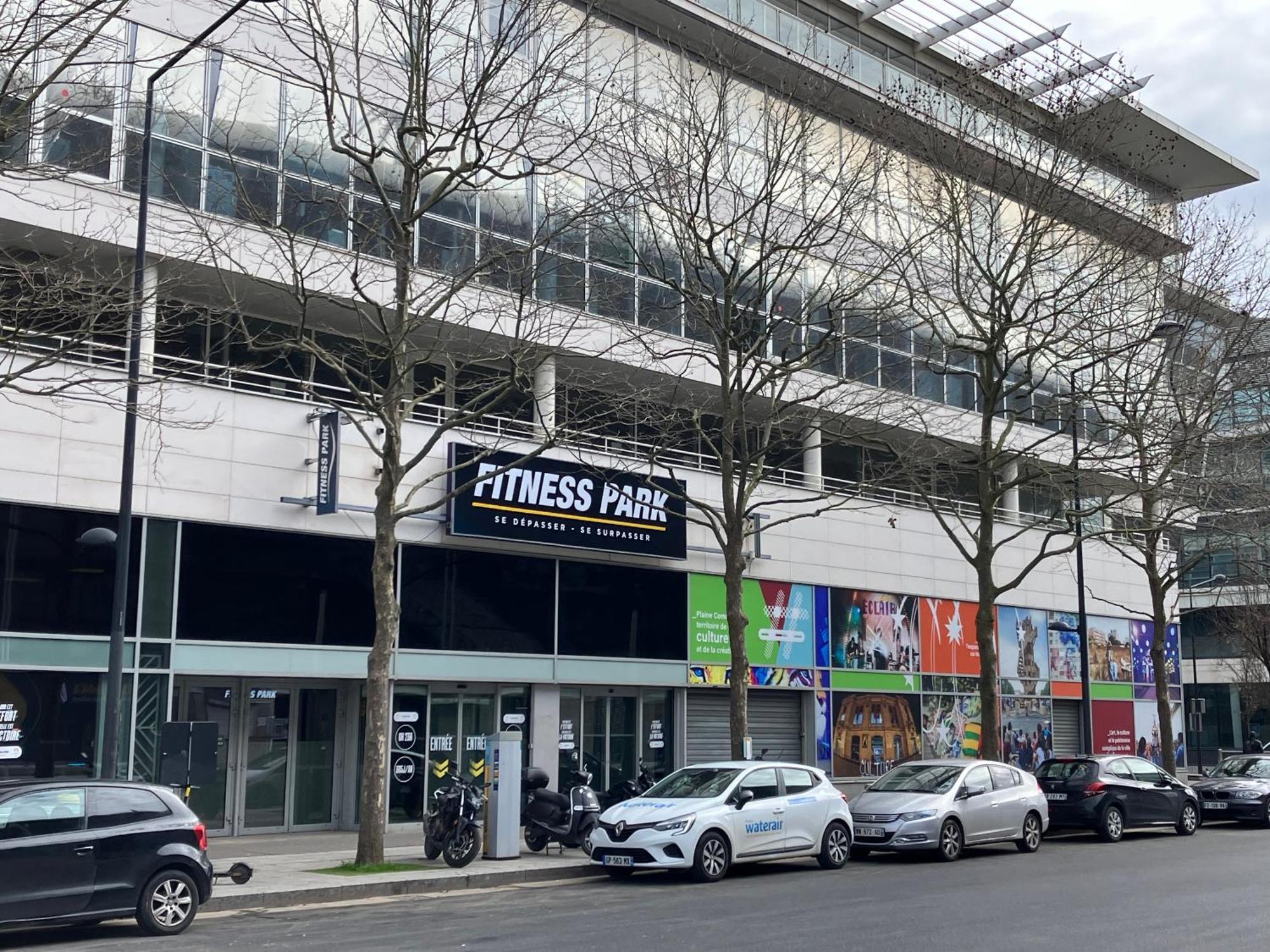 Appartement Sur Et Garage Au Stade De France A 2 Mn De Paris, 20 De Roissy Cdg Et 30 De La Defense Animaux Bienvenus Сен-Дени Экстерьер фото